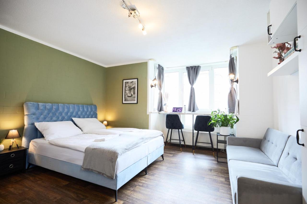 Stilvolles Ruhiges Studio - Parkplatz, Wifi, Tv Em-Apartments Deutschland Bielefeld Esterno foto